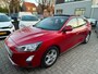 Ford Focus 1.0 EcoBoost Trend Edition Business /1e eigenaar/elek. schuifdak /ecc / cruise / camera / navi / sensoren / panoramadak