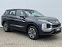 Mitsubishi Outlander 2.4 PHEV Pure / € 4.500,- Voordeel Op Nieuwprijs / Elektrische Range 86 KM WLTP / 1600KG Trekgewicht / 8 Jaar Fabrieksgarantie /