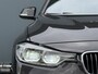 BMW 3-Serie BWJ 12-2016 | 330e 252PK High Executive | LEER | SPORTSTOELEN | CAMERA A | STOEL VERW | LED | NAVI | CLIMA |