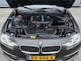 BMW 3-Serie BWJ 12-2016 | 330e 252PK High Executive | LEER | SPORTSTOELEN | CAMERA A | STOEL VERW | LED | NAVI | CLIMA |