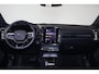 Volvo XC40 Core 69 kWh - Parkeercamera achter - Verwarmde voorstoelen & stuur - Parkeersensoren voor & achter - Draadloze tel. lader - Cruise Control - Warmtepomp - Elektr. inklapbare trekhaak - 19' LMV