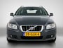 Volvo V70 2.4 D5 Automaat 185PK Summum / Trekhaak / Cruise-ctr. / Leder comfort / Navigatie / Airco-ecc. / Stoelverwarming & Koeling / Apk 07-2026