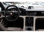 Porsche Taycan Sport Turismo 4S 93 kWh / Panoramadak / 360Camera / Head-up / Accu Performance+ / 21'' / Achterasbesturing / Luchtvering / Keyless / Stoel+Stuurverwarming / DAB / ACC