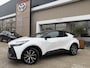 Toyota C-HR 1.8 Hybrid 140 Bi-Tone | Elek. achterklep | Stuur/stoelverwarm.