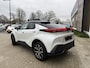 Toyota C-HR 1.8 Hybrid 140 Bi-Tone | Elek. achterklep | Stuur/stoelverwarm.