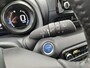 Toyota Yaris 1.5 HYBRID EXECUTIVE HEAD-UP STOELVERWARMING BI-TONE PARK-SENSOREN HALF-LEDER 17"LM-VELGEN PRIVACY-GLASS