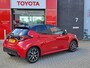 Toyota Yaris 1.5 HYBRID EXECUTIVE HEAD-UP STOELVERWARMING BI-TONE PARK-SENSOREN HALF-LEDER 17"LM-VELGEN PRIVACY-GLASS