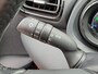 Toyota Yaris 1.5 HYBRID EXECUTIVE HEAD-UP STOELVERWARMING BI-TONE PARK-SENSOREN HALF-LEDER 17"LM-VELGEN PRIVACY-GLASS