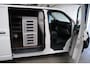 Volkswagen Transporter 2.0 TDI L2H1 - N.A.P. Airco, Cruise, Trekhaak.