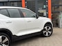 Volvo XC40 1.5 T4 Plug-in hybrid Core Bright / Navi / Elektrische Verstelbare Stoelen / Allseason Banden /