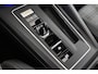 Volkswagen Golf 1.4 eHybrid GTE Panoramadak IQ Light Head-Up Dynamic Chassis Camera