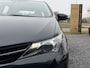 Toyota Auris 1.8 Hybrid Executive 1e Eigenaar,Navi,Camera,Trekhaak,Halfleder,Stoelverw,Elekt.Stoel,Clima,Cruise,Lm velgen,N.A.P,Apk tot 10-2026
