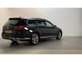 Volkswagen Passat Variant 1.5 TSI R-Line Business + Panoramdak Virtual Cockpit Stoelverwarming LED