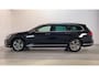 Volkswagen Passat Variant 1.5 TSI R-Line Business + Panoramdak Virtual Cockpit Stoelverwarming LED