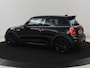 MINI John Cooper Works 1.5 Chili Serious Business | JCW Pack | Stoelverwarming | Head-Up | Sportstoelen | Harman/Kardon | Navigatie | Climate control | Full LED | Parkeerhulp | Cruise control | Half leder | Bluetooth