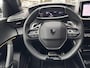 Peugeot 2008 GT Pack 1.2 Turbo 130pk EAT8 | SCHUIF/KANTELDAK | ALCANTARA INTERIEUR | 18" LM 'EVISSA' | NAVI | 360° CAMERA | STOELVERW. | DODEHOEKBEW. | DRAADLOZE LADER |
