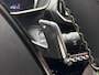 Peugeot 2008 GT Pack 1.2 Turbo 130pk EAT8 | SCHUIF/KANTELDAK | ALCANTARA INTERIEUR | 18" LM 'EVISSA' | NAVI | 360° CAMERA | STOELVERW. | DODEHOEKBEW. | DRAADLOZE LADER |