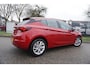 Opel Astra 1.2 Turbo 110pk Business Elegance Parkeer Camera Navigatie