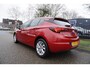 Opel Astra 1.2 Turbo 110pk Business Elegance Parkeer Camera Navigatie