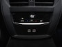 BMW 3-Serie 318i M Sport | Panoramadak | Stoelverwarming | Leder/Alcantara | Carplay | Live Cockpit | Sportstoelen | Full LED | Navigatie | Parkeerhulp | Climate control