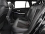BMW 3-Serie 318i M Sport | Panoramadak | Stoelverwarming | Leder/Alcantara | Carplay | Live Cockpit | Sportstoelen | Full LED | Navigatie | Parkeerhulp | Climate control