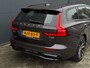 Volvo V60 2.0 T6 Plug-in hybrid AWD Plus Dark | 360 camera | Trekhaak | Sportstoel | Harman/Kardon | Pilot Assist | Stoel & stuurverwarming |