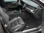 Volvo V60 2.0 T6 Plug-in hybrid AWD Plus Dark | 360 camera | Trekhaak | Sportstoel | Harman/Kardon | Pilot Assist | Stoel & stuurverwarming |