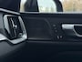 Volvo V60 2.0 T6 Plug-in hybrid AWD Plus Dark | 360 camera | Trekhaak | Sportstoel | Harman/Kardon | Pilot Assist | Stoel & stuurverwarming |