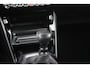 Peugeot 2008 1.2 100PK ALLURE PACK | TREKHAAK | NAVIGATIE | LED KOPLAMPEN | 3-D INSTRUMENTENPANEEL | KEYLESS ENTRY/START | ACHTERUITRIJ CAMERA | CLIMATE CONTROL | APPLE CARPLAY/ANDROID AUTO | CRUISE CONTROL | DAB+ RADIO | PARKEERSENSOREN VOOR + ACHTER |