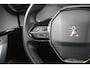 Peugeot 2008 1.2 100PK ALLURE PACK | TREKHAAK | NAVIGATIE | LED KOPLAMPEN | 3-D INSTRUMENTENPANEEL | KEYLESS ENTRY/START | ACHTERUITRIJ CAMERA | CLIMATE CONTROL | APPLE CARPLAY/ANDROID AUTO | CRUISE CONTROL | DAB+ RADIO | PARKEERSENSOREN VOOR + ACHTER |