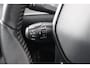 Peugeot 2008 1.2 100PK ALLURE PACK | TREKHAAK | NAVIGATIE | LED KOPLAMPEN | 3-D INSTRUMENTENPANEEL | KEYLESS ENTRY/START | ACHTERUITRIJ CAMERA | CLIMATE CONTROL | APPLE CARPLAY/ANDROID AUTO | CRUISE CONTROL | DAB+ RADIO | PARKEERSENSOREN VOOR + ACHTER |