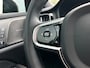 Volvo V60 2.0 T6 Plug-in hybrid AWD Plus Dark | 360 camera | Trekhaak | All-seasons | Harman/Kardon | Stoel en-stuurverwarming | BLIS