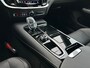 Volvo V60 2.0 T6 Plug-in hybrid AWD Plus Dark | 360 camera | Trekhaak | All-seasons | Harman/Kardon | Stoel en-stuurverwarming | BLIS