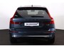 Volvo XC60 T6 Recharge AWD Plus Bright - Panorama/schuifdak - IntelliSafe Assist & Surround - 360º Camera - Harman/Kardon audio - Adaptieve LED koplampen - Verwarmde voorstoelen, stuur & achterbank - Parkeersensoren voor & achter - Elektr. bedienb. voorstoelen met geheugen - Draadloze tel. lader - Extra getint glas - Elektr. inklapbare trekhaak - 20' LMV