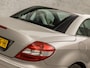 Mercedes-Benz SLK 200 K. 164Pk Automaat (YOUNGTIMER, NAVIGATIE, STOELVERWARMING, LEDEREN SPORTSTOELEN, CRUISE, BLUETOOTH, XENON, PARKEERSENSOREN, NIEUWE APK, NIEUWSTAAT)