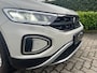 Volkswagen T-Roc 1.0 TSI Life virtual cockpit, airco, trekhaak
