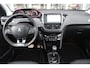 Peugeot 2008 1.2 130PK AUTOMAAT GT-LINE | AFNEEMBARE TREKHAAK | PANORAMA DAK | STOEL VERWARMING | LICHTMETALEN VELGEN 17" | ALL SEASON BANDEN | CLIMATE CONTROL | CRUISE CONTROL | NAVIGATIE | APPLE CARPLAY/ANDROID AUTO | ACHTERUITRIJ CAMERA | EERSTE EIGENAAR! |