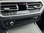 BMW 3-Serie Touring 320i Executive Edition 184PK | M-Sport | Sportstoelen | Stoelverwarming | Elektrische Kofferklep | Navigatie | Zwarte details | Apple CarPlay & Android Auto