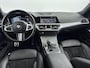 BMW 3-Serie Touring 320i Executive Edition 184PK | M-Sport | Sportstoelen | Stoelverwarming | Elektrische Kofferklep | Navigatie | Zwarte details | Apple CarPlay & Android Auto