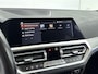 BMW 3-Serie Touring 320i Executive Edition 184PK | M-Sport | Sportstoelen | Stoelverwarming | Elektrische Kofferklep | Navigatie | Zwarte details | Apple CarPlay & Android Auto