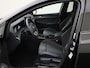 Volkswagen Golf 1.5eTSI/150PK R-Line DSG · Navigatie · Camera + Parkeersensoren · Apple/Android · Garantie t/m 11-11-2026