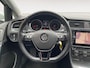 Volkswagen Golf 1.0 TSI Comfortline 116PK | Trekhaak | Navigatie | Adaptive Cruise Control | Climate Control | Parkeersensoren voor & achter | Lichtmetalen velgen |