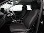Peugeot 2008 1.2 PureTech Active Sport 130pk (APPLE CARPLAY,LED,CLIMATE,CRUISE,PARKEERSENSOREN,KEYLESS,SPORT-STOELEN,LM-VELGEN)