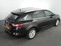 Renault Megane Estate 1.2 TCe Limited | Trekhaak | Navi | Bluetooth | Sensoren |