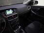 Volvo V40 2.0 D2 Momentum | Navigatie | Voorstoelen verwarmd | Verwarmde voorruit |