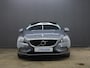 Volvo V40 2.0 D2 Momentum | Navigatie | Voorstoelen verwarmd | Verwarmde voorruit |
