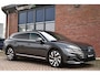 Volkswagen Arteon Shooting Brake 1.4 TSI eHybrid R-Line Pano R-zetels Trekh DCC ACC