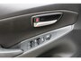 Mazda 2 1.5 Skyactiv-G Comfort , Automaat, Zwart Dak + Spiegels,15 inch LMV, PDC, Clima, Stoelverwarming, Apple Carplay, NavI, Cruise, ASR, LKA
