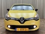 Renault Clio Estate 1.2 Dynamique *Trekhaak* Automaat / Ketting V.V / Keyless / Clima / Navi / Cruise / Jaune Éclair / 16" LMV Black / 4x Elektr. ramen + inklapb. spiegels