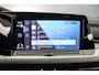 Volkswagen Golf Life 1.0 TSI 110pk Adaptive cruise control, Achteruitrijcamera, LED koplampen, Parkeersensoren, App connect, Stoelverwarming, Stuurwiel verwarmd